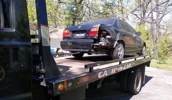 Des+Plaines-+IL+Junk+Car+Buyer-1920w